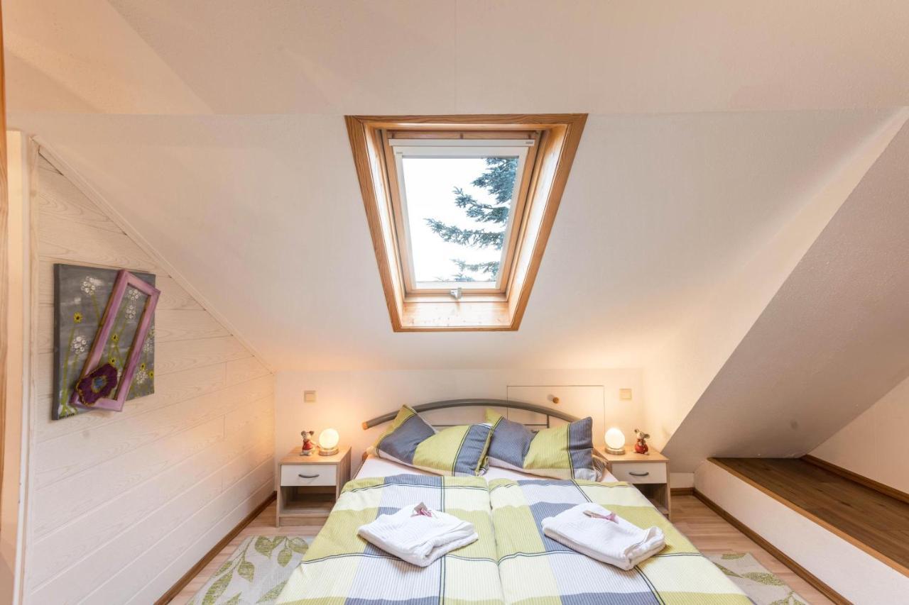Ferienwohnung Adler Wirdum Exterior photo